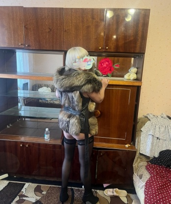 В Москве я уже не первый год, знаю этот город как свои пять пальцев 🏙️. У меня широкий спектр услуг, и я с радостью смогу удовлетворить твои самые сокровенные фантазии. Кроме того, мои независимые отзывы говорят сами за себя - ты можешь быть уверен, что увлекательное приключение со мной стоит того! 😉 И не забудь взглянуть на мои фото - они помогут тебе представить, какая я действительно красивая и сексуальная. Жду тебя, милый, чтобы воплотить в жизнь твои дарк-фантазии. Доверься мне и отдайся мне полностью - я заслуживаю твоего внимания! 💋🔥 Юлька
